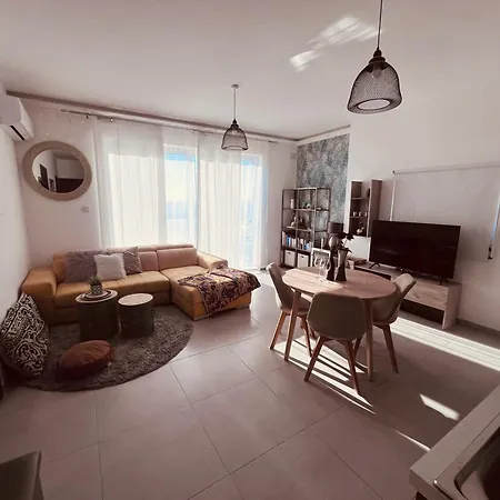 La88 Sweethome Penthouse With Jacuzzi Apartman San Ġwann