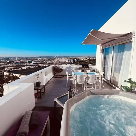 Apartman La88 Sweethome Penthouse With Jacuzzi