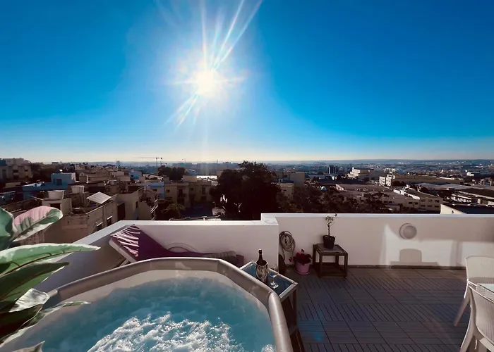 La88 Sweethome Penthouse With Jacuzzi San Ġwann