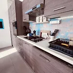La88 Sweethome Penthouse With Jacuzzi דירה San Ġwann