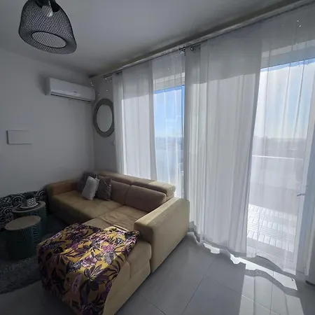 דירה La88 Sweethome Penthouse With Jacuzzi San Ġwann