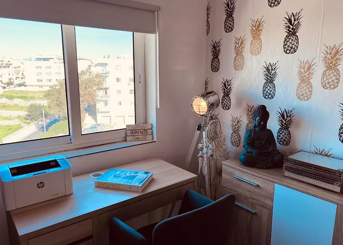 Daire La88 Sweethome Penthouse With Jacuzzi San Ġwann